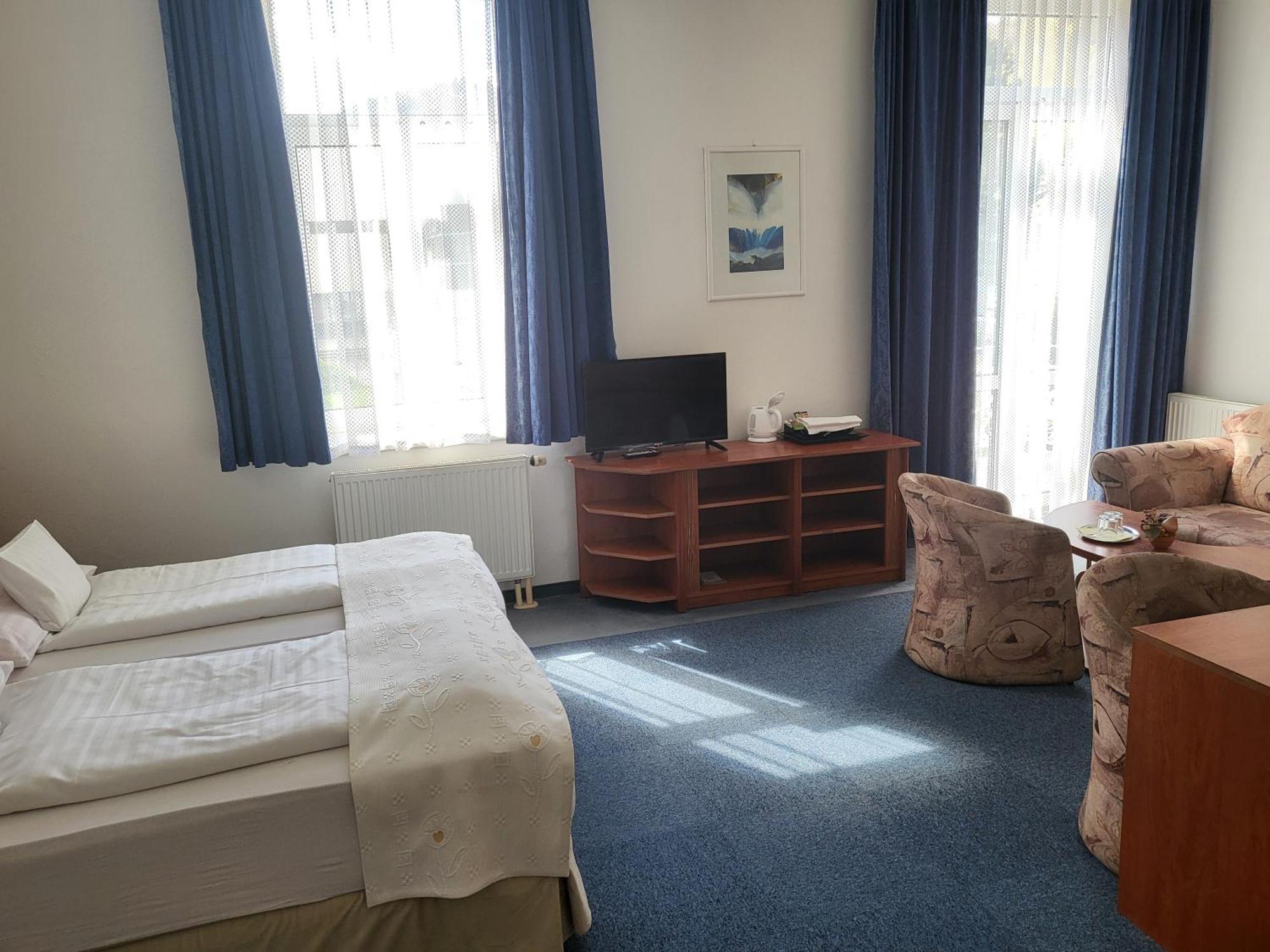 Hotel Margit Trenčianske Teplice Exteriör bild